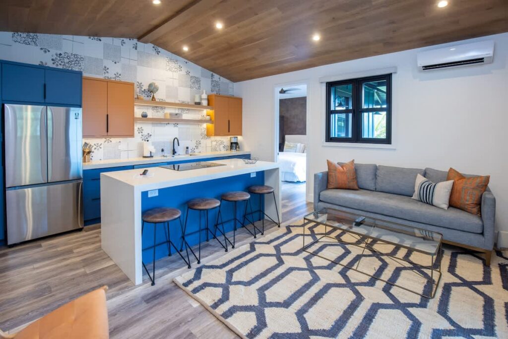 Garden Hideaway Main Image