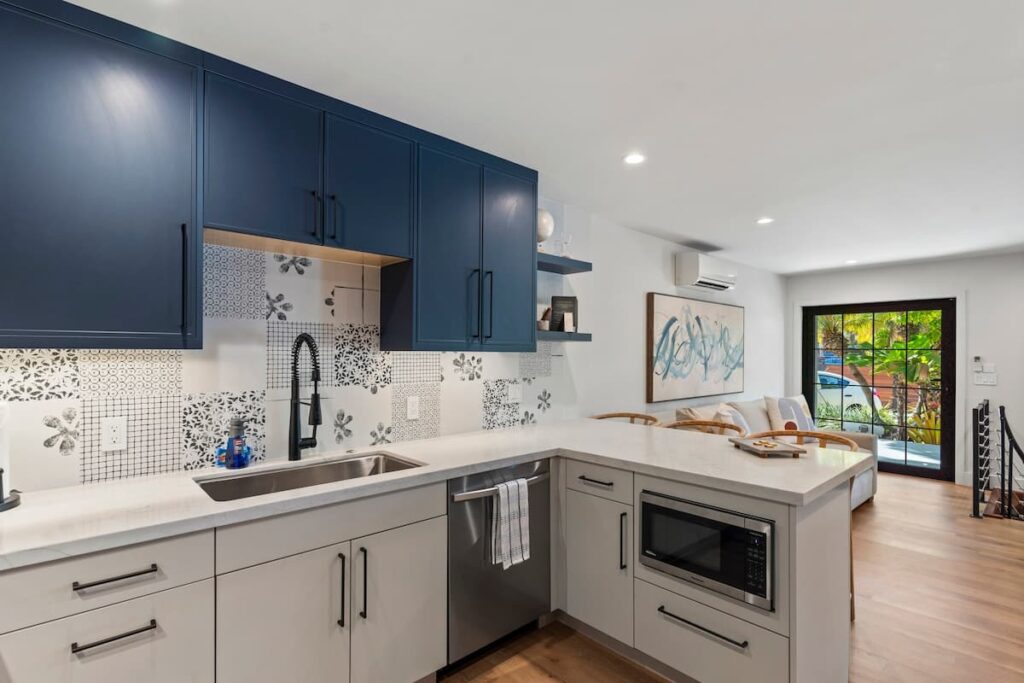 Poolside Bungalow Main Image